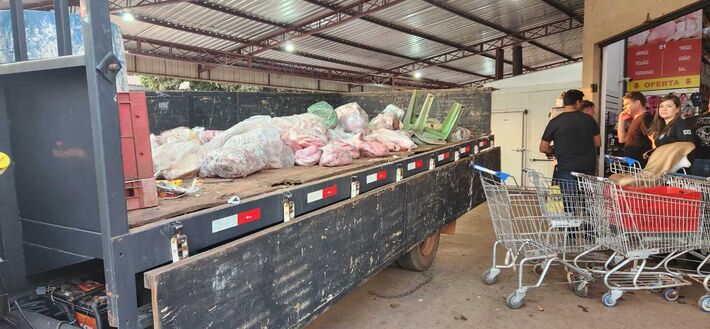 Carnes apreendidas pela polícia em operação