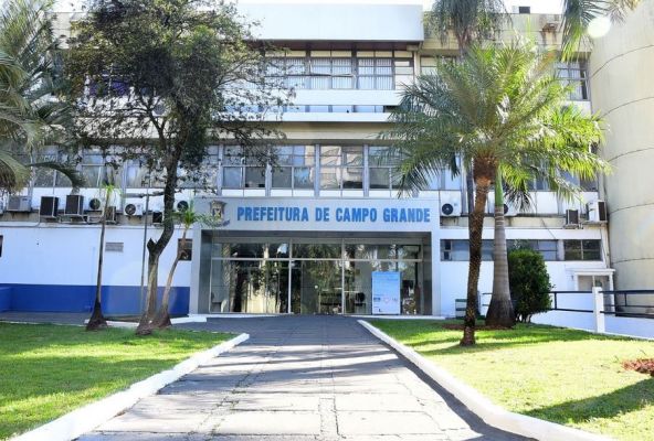 Fachada da prefeitura em Campo Grande