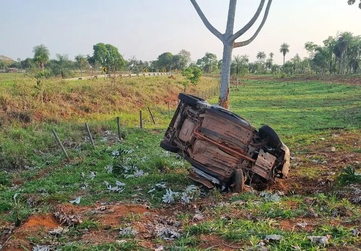 Vítima morreu presa entre as ferragens