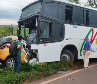 Acidente ocorreu na manhã deste sábado