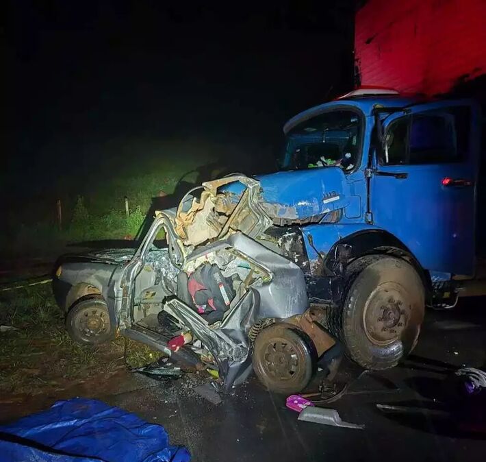 Acidente ocorreu na noite de segunda-feira