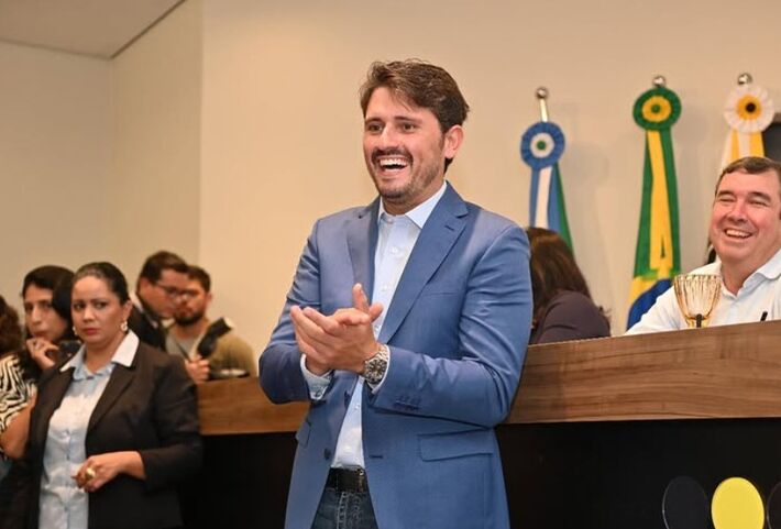 Thalles Tomazelli, prefeito de Itaquiraí