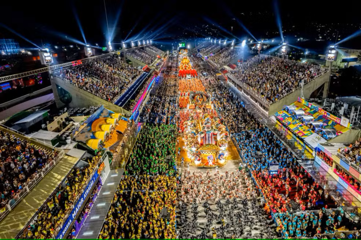 Desfiles no Sambódromo do Rio vão acontecer em três dias em 2025  Foto: Divulgação/Léo Queiroz