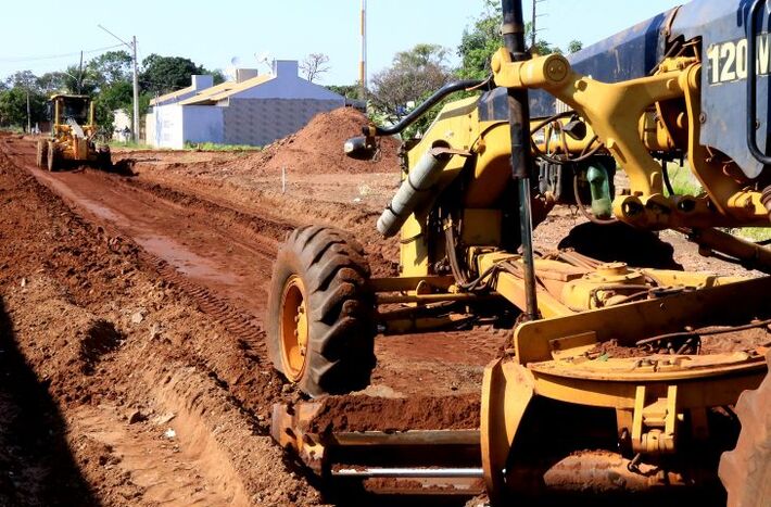 Obra de pavimentação no Nova Lima. Foto: Edemir Rodrigues 
