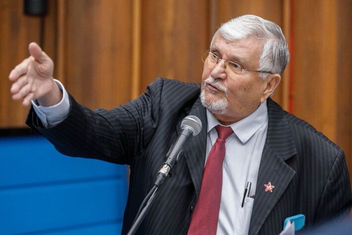 Deputado pede ao Governo do Estado e órgãos federais ações para garantir abastecimento em assentamentos de Coxim e aldeia Mboreviry, em Naviraí.