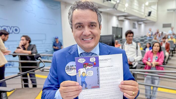 Vereador Landmark Rios aprova projeto que torna obrigatório ar-condicionado nos ônibus do transporte público de Campo Grande (MS). Foto: Pedro Roque