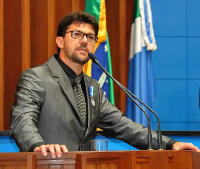 Delegado Cleverson, prefeito de Costa Rica