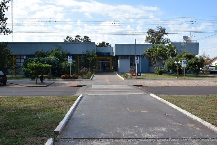 Fachada da prefeitura de Iguatemi