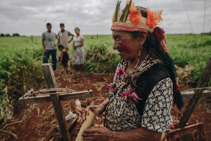 Moradora da comunidade indígena de Caarapó