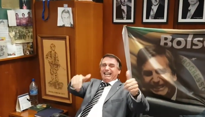 Jair Bolsonaro em 2017 proferindo a frase 'a Papuda lhe espera'. Foto: Arquivo