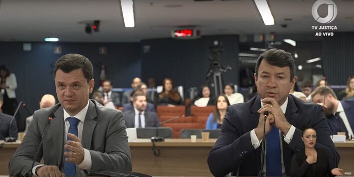 Eumar Roberto Novacki alega que seu cliente, réu por golpismo é muito pobre, e que o defende de graça. Foto: Reprodução