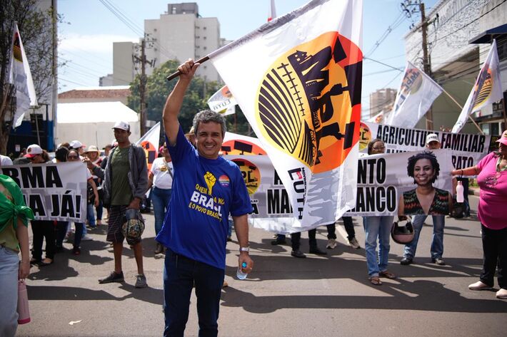 Vereador Landmark Rios durante manifesto neste domingo, 7 de setembro