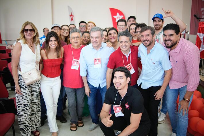 Vereador Landmark ao lado de lideranças do PT em Campo Grande