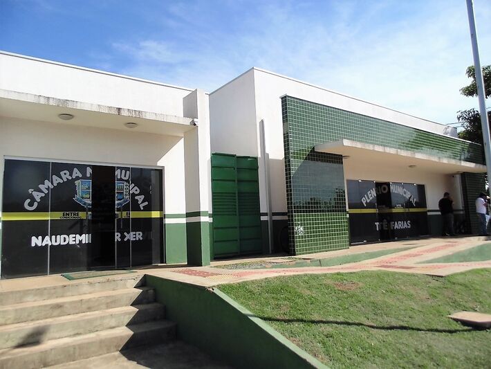 Entrada da Câmara Municipal de Bonito