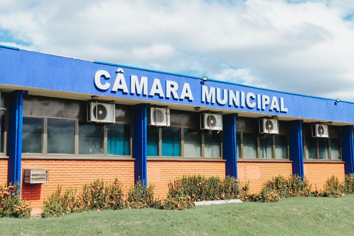 Fachada da Câmara de Laguna Carapã