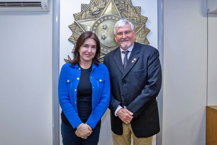 A ministra do Planejamento e Orçamento, Simone Tebet e o deputado estadual de MS, Zeca do PT. Foto: Reprodução