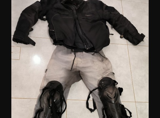 Roupa do autor foi apreendida pela polícia