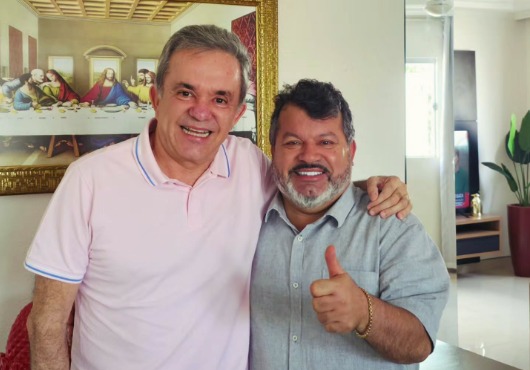 Deputado Vander Loubet, à esquerda, ao lado de Carlos Bernardo