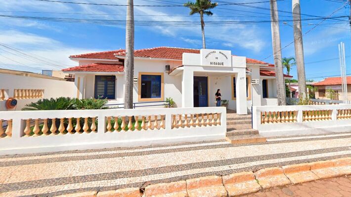 Fachada da prefeitura de Nioaque