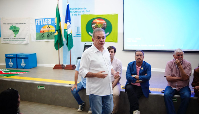 Deputado federal Vander Loubet durante agenda na UFMS nesta 6ª feira (20.mar.26). Foto: Reprodução