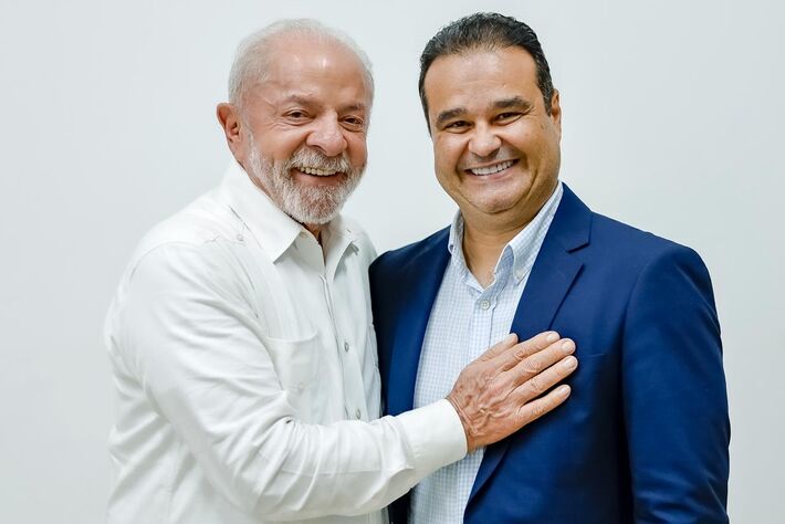 Fábio Trad e Dona Gilda recebem apoio de Lula para concorrer ao governo em Mato Grosso do Sul pelo PT. Foto: Ricardo Stuckert