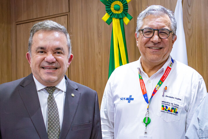 26.03.2025 - Ministro da Saúde, Alexandre Padilha, e o Deputado Vander Loubet (PT). Fotos: João Risi/MS.