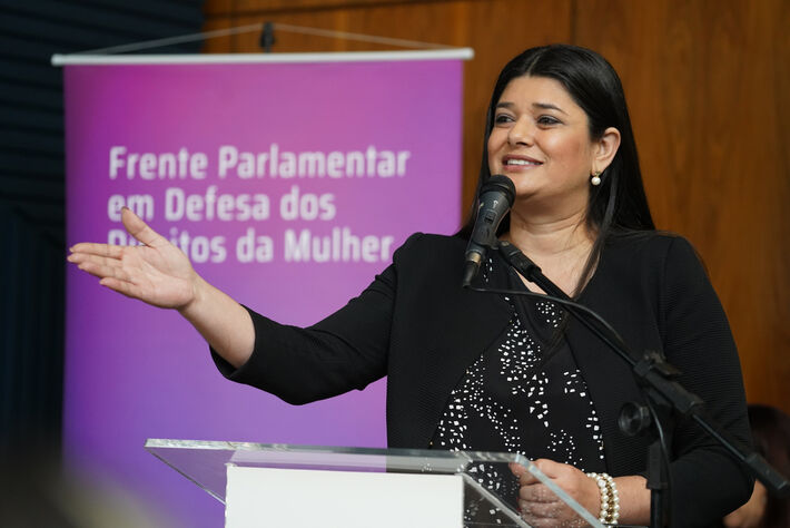 (21.mar.2019) - Rose Modesto no lançamento da Frente Parlamentar em Defesa dos Direitos da Mulher na Câmara dos Deputados. 
