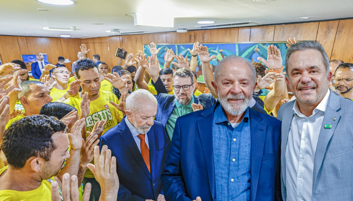 Pré-candidato ao Senado, Vander Loubet, um dos nomes fortes de Lula em MS, comenta encontro de evangélicos do PT em Brasília.