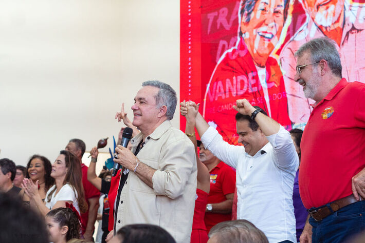 O candidato ao Senado por MS, Vander Loubet, disparou na pesquisa Ranking.