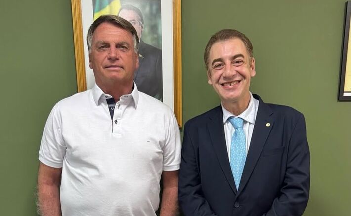 O bolsonarista Neno Razuk e o seu líder, ex-mandatário e também presidiário Jair Bolsonaro. Foto: Arquivo
