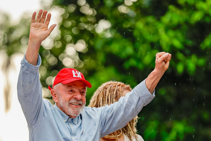 02.10.2026 O presidente da República, Luiz Inácio Lula da Silva, durante ato de campanha no Rio de Janeiro: o evento "Lula m Belo Horizonte: O Brasil Pronto Pra Mais", realizado na Praça da Liberdade, Belo Horizonte - MG. Foto: Ricardo Stuckert