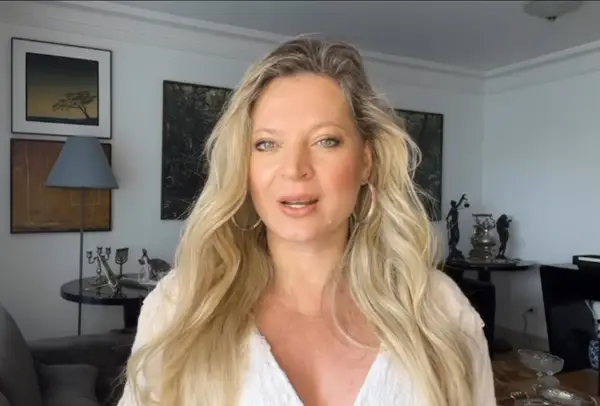 Joice Hasselmann apoia Lula.