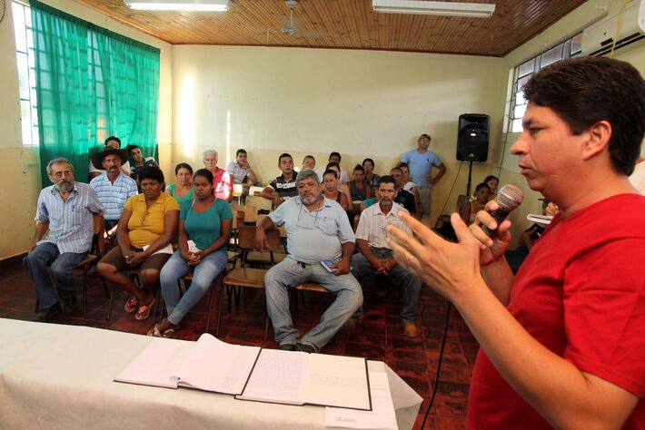 Vereador Fabinho presta seu apoio à Associação do Bocaiuval<br />Foto: Toninho Ruiz