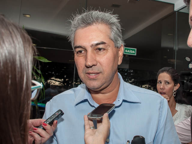  Reinaldo Azambuja (PSDB) lamentou a cassação de Bernal e garantiu que o ex-prefeito não atendeu os pedidos da população (Foto: Marcelo Calazans)