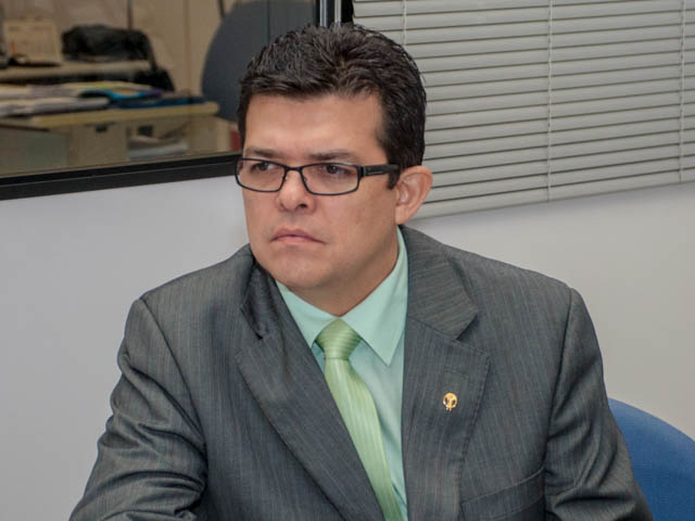  Prefeito Gilmar Olarte (PP), desde que informou que não negociaria se a greve não acabasse, não atende mais os professores<br />Foto: Arquivo