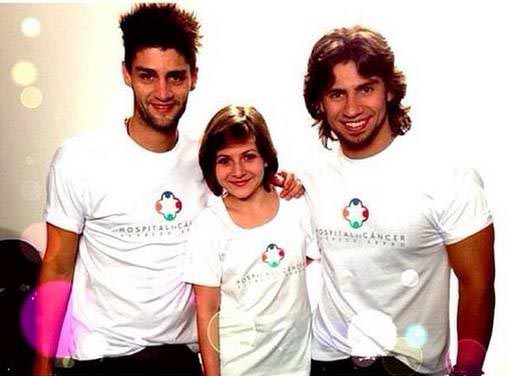  Carol de Leno com Munhoz e Mariano - Foto: Reprodução