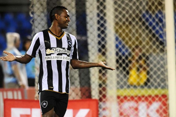 Jobson vinha sendo um dos destaques do Botafogo no início de 2015
