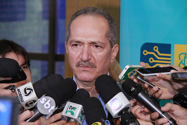 Ministro Aldo Rebelo avalia cenário político com naturalidade. Foto: Wanderson Lara