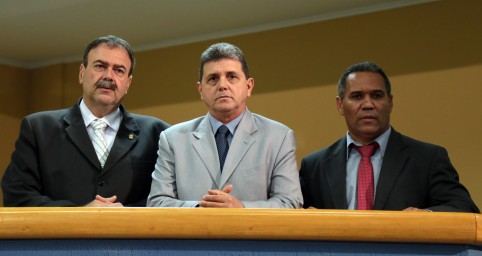 Vereadores da Comissão Processante.