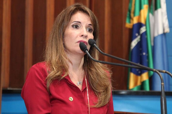Deputada Antonieta Amorim/Foto: divulgação