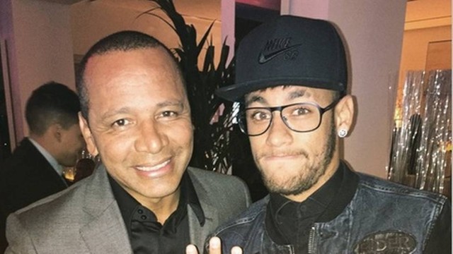 Neymar "pai" e Neymar "filho".