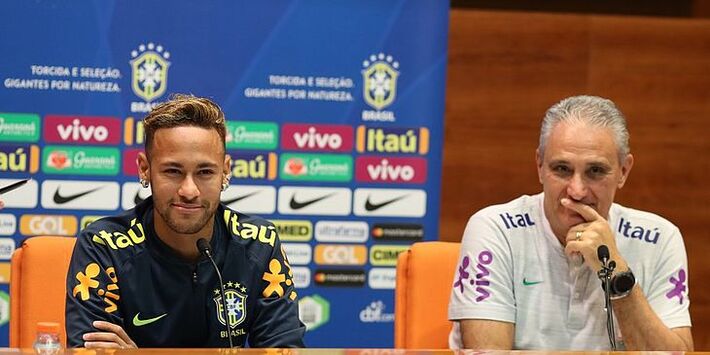 O atacante Neymar e o técnico da Seleção Brasileira, Tite