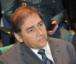 Ex-prefeito é criticado por falta de diálogo entre filiados do partido