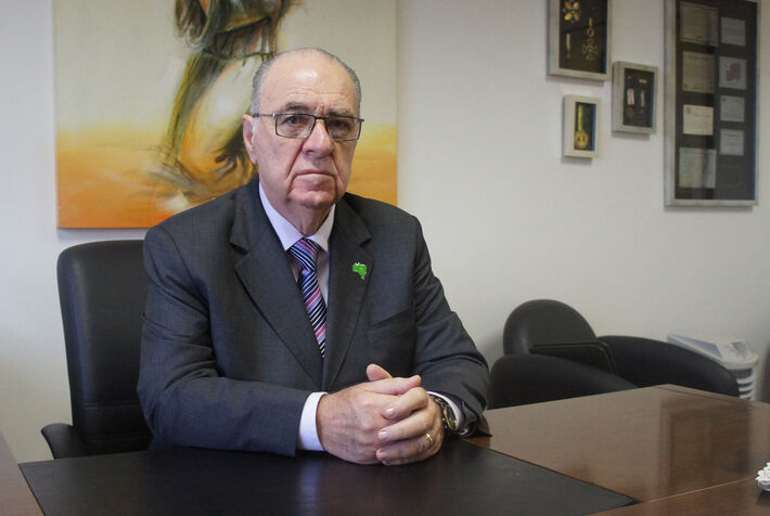 Antonio Tuccílio, presidente da Confederação Nacional dos Servidores Públicos