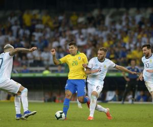 O Brasil, de Firmino levou a melhor sobre a Argentina de Messi