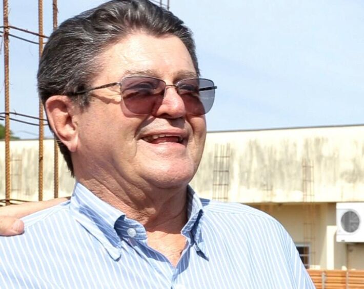 Donato Lopes da Silva, do PSDB, está no 5º mandato e ganha salário superior ao valor pago a 23 dos 27 governadores