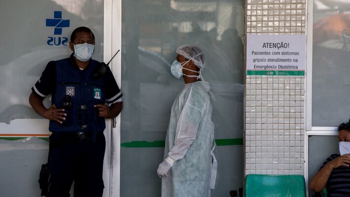 Enfermeiros com experiência podem representar desfalque importante no combate à pandemia