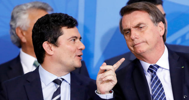 O presidente Jair Bolsonaro e o ex-ministro da Justiça e Segurança Pública, Sérgio Moro