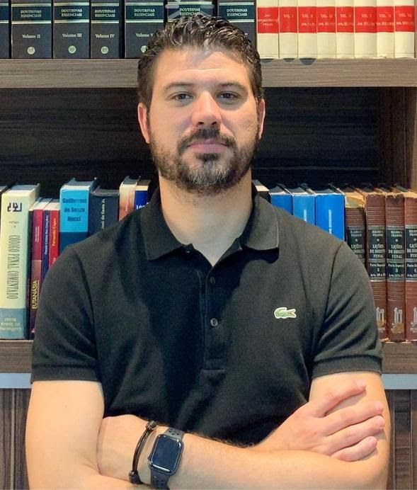 Professor Acacio Miranda da Silva Filho é Doutorando em Direito Constitucional pelo IDP/DF. Mestre em Direito Penal Internacional pela Universidade de Granada/Espanha. Foto: Reprodução