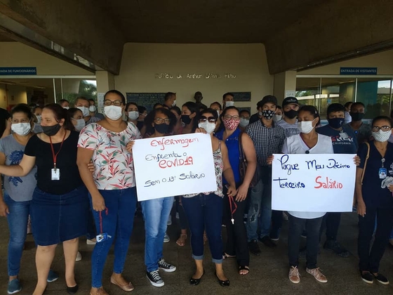 Enfermeiros da Santa Casa protestam